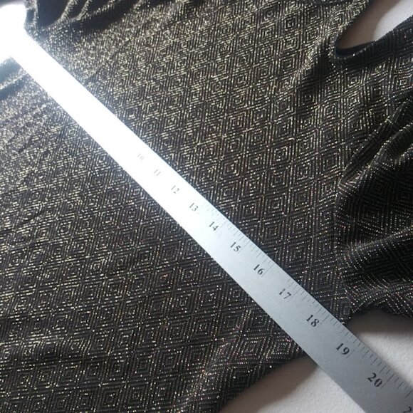 No Boundaries women's size XL black and gold cold shoulder metallic blouse - Picture 8 of 16